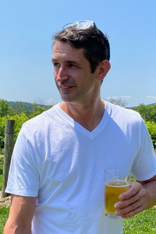 Cruise Brothers Travel Agent Ted Bona